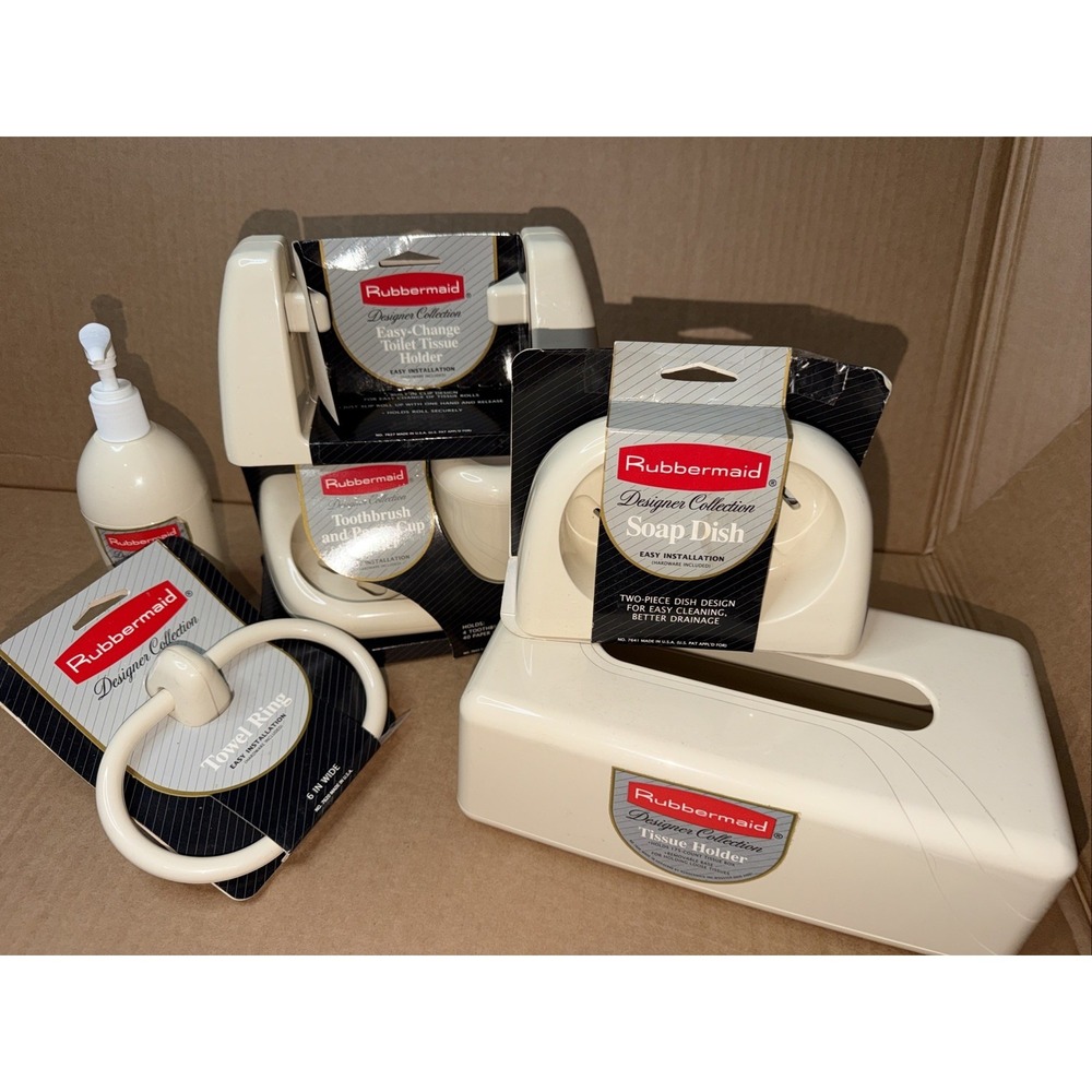 RARE 1990S VINTAGE Rubbermaid Designer Collection - Almond Bathroom Set